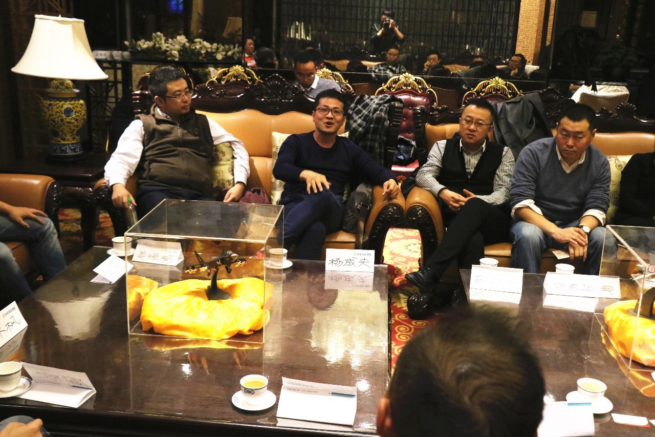 1479106134971096310.jpg 杨成夫_副本.jpg